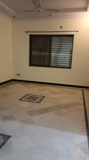1 Kanal House for rent , Wakeel Colony