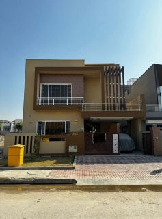 10 Marla Luxary Designer House For Sale, Bahria Town Rawalpindi