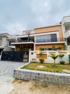 14 Marla  Modern Luxury House For sale in G-13 Islamabad , G-13