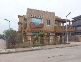 17 MaRla boulevard Corner House for sale , Bahria Town Rawalpindi