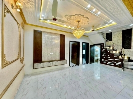 Luxurious Designer 5 Marla Brand New House For Sale In CC Block Sector D Bahria Town Lahore, Bahria Town