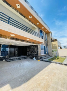 1 Kanal Brand new House for sale , C-18