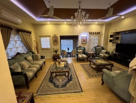 3.5 Kanal Luxury home for sale , Bani Gala