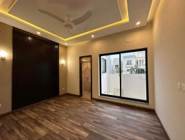 5 Marla Brand New House for Sale on Prime Location of Sector E in Bahria Town Lahore, Bahria Town