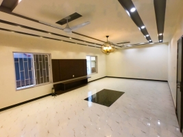 5.5 Marla House for sale , Pakistan Town