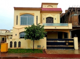 10 Marla House for sale , Bahria Town