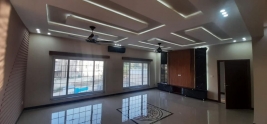 1 kanal Modern house for sale in Bahria Town phase 8 Rawalpindi Secter overr saesess , Bahria Town Rawalpindi