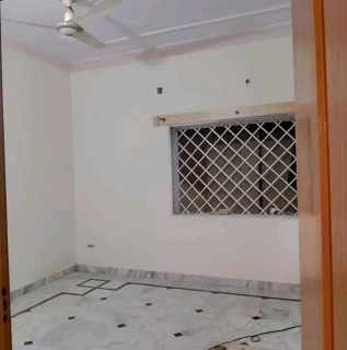 10 Marla House for rent , Wakeel Colony
