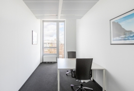 Private office space for 2 persons in Karachi, The Centre Private office space for 2 persons in Karachi, The Centre
