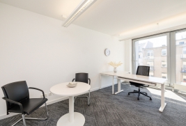 Private office space for 2 persons in Karachi, The Centre Private office space for 2 persons in Karachi, The Centre