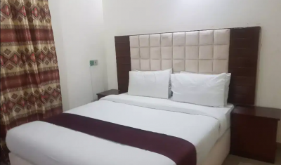 Hotel Rooms Are Available For Rent In Lahore
