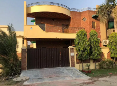 10 marla house for rent in Lahore
