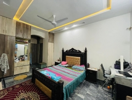 10 Marla corner house for sale with running shop  Qureshi Town Nilore