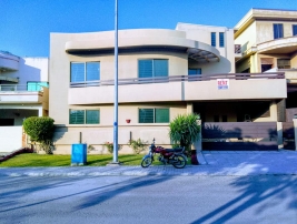 10 Marla House for Rent , DHA Defence
