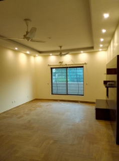 10 Marla House for Rent , DHA Defence