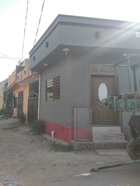 4.5 marla house Available For Sale in sharifabad distance from dua chowk 4min, Ghauri Town