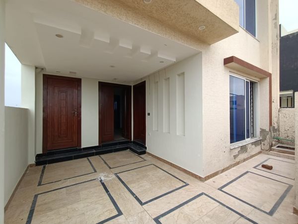 5 Marla used house For sale in M block Phase 8 Bahria Town Rawalpindi, Bahria Town Rawalpindi